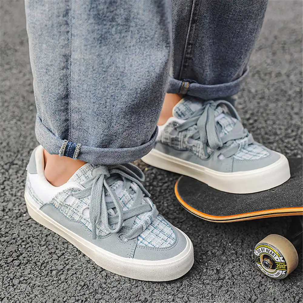 Con allacciatura Scarpe da scu - Luxury Lifestyle Experiences recensione e prezzo